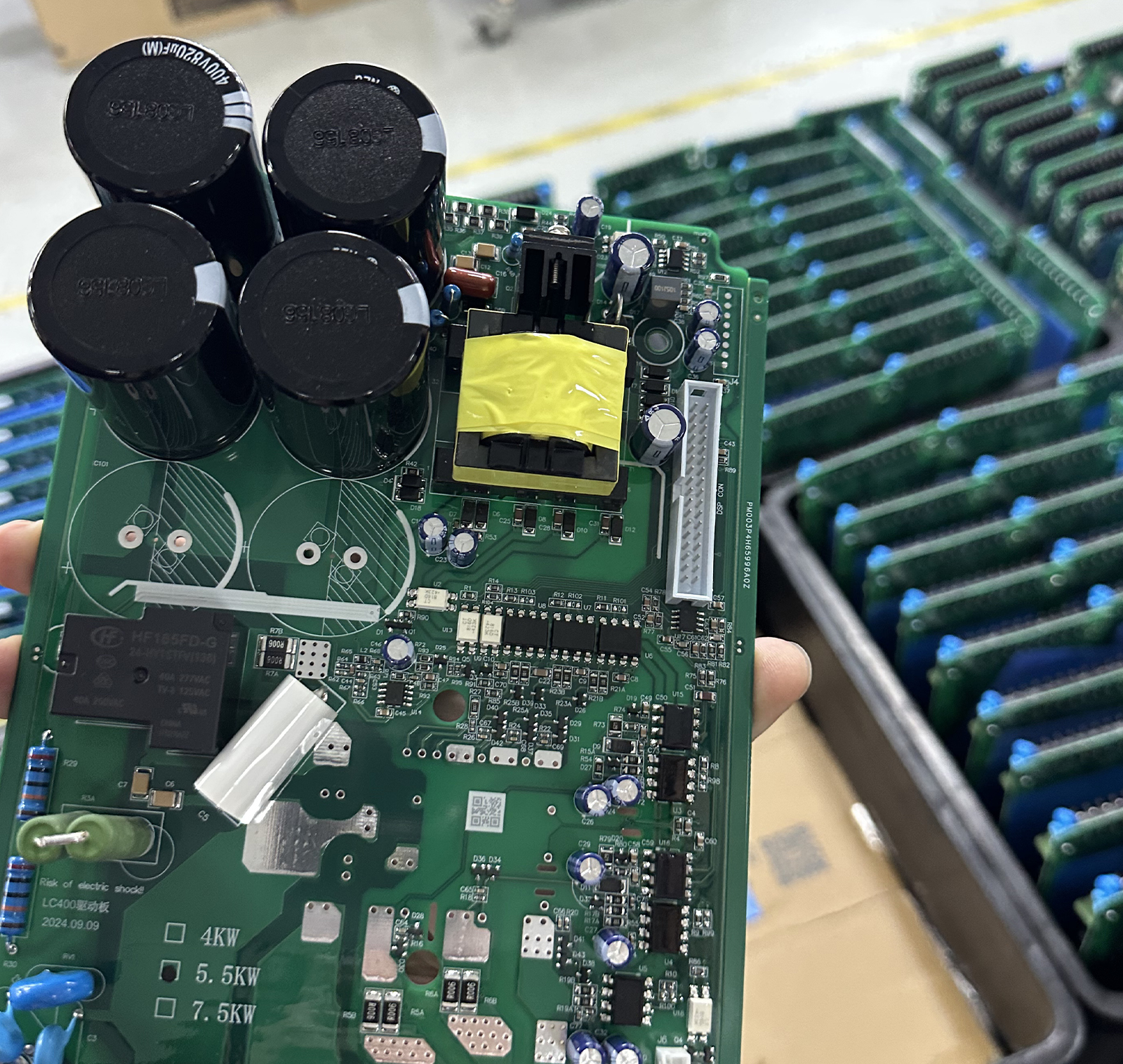 LP300Q Door crane dedicated frequency converter