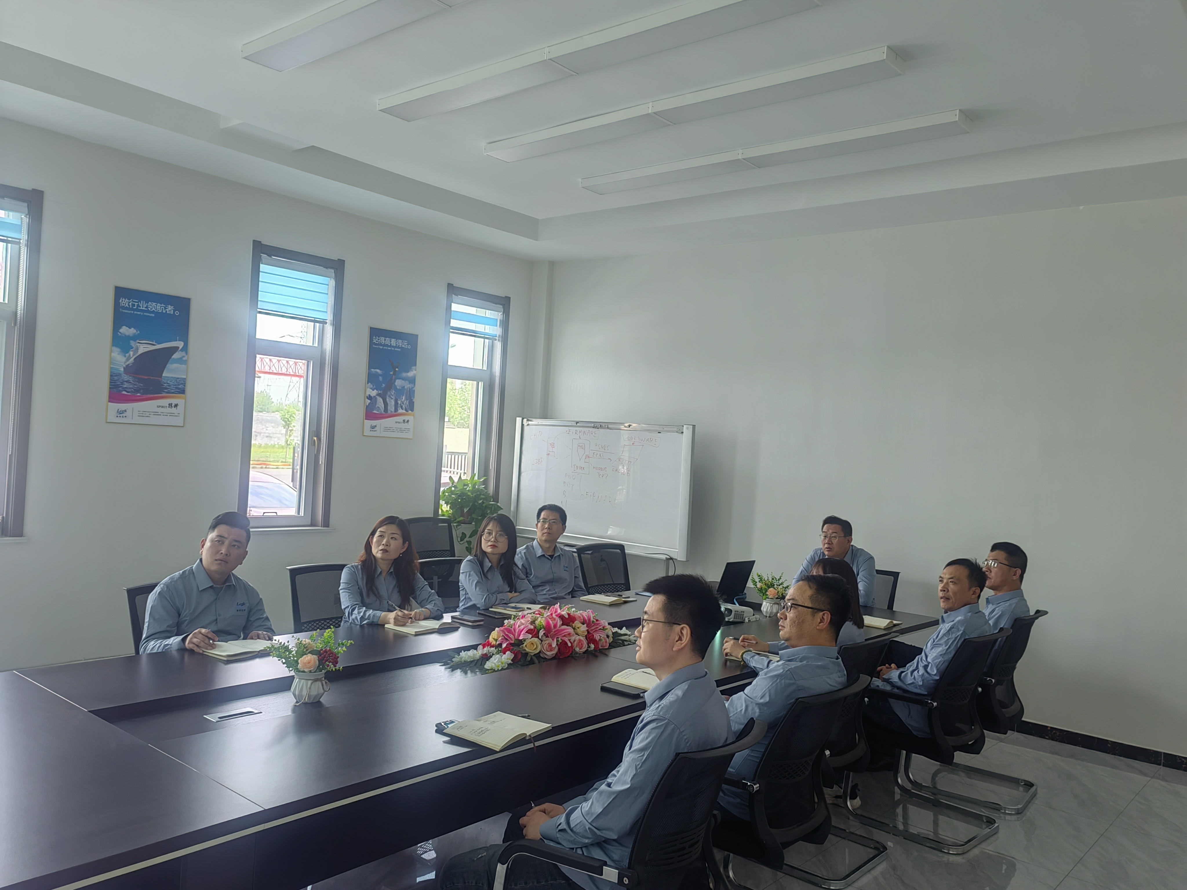 The company's team-building activities were wonderful, and the knowledge quiz session triggered heated discussions